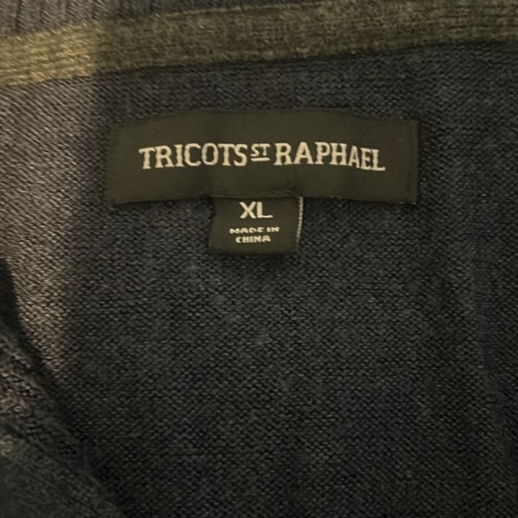 TRICOT St. Raphael men's pull over sweater size XL dark navy blue. Super soft - Picture 5 of 5